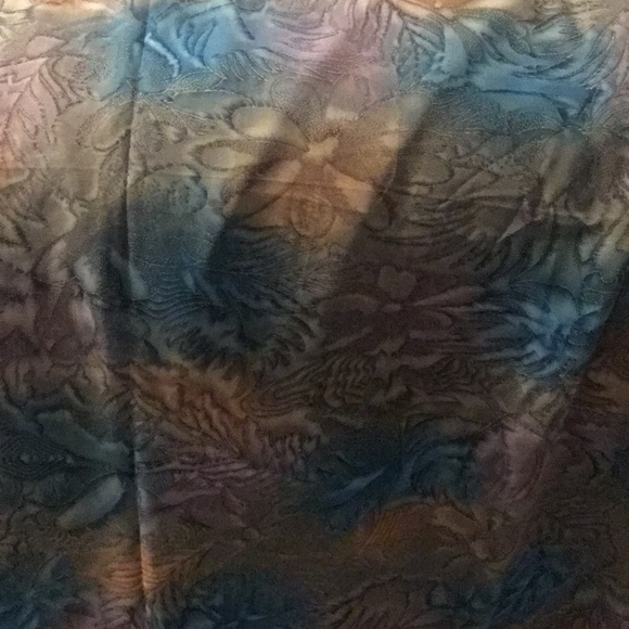 Beautiful sheer fabric - Picture 2 of 4